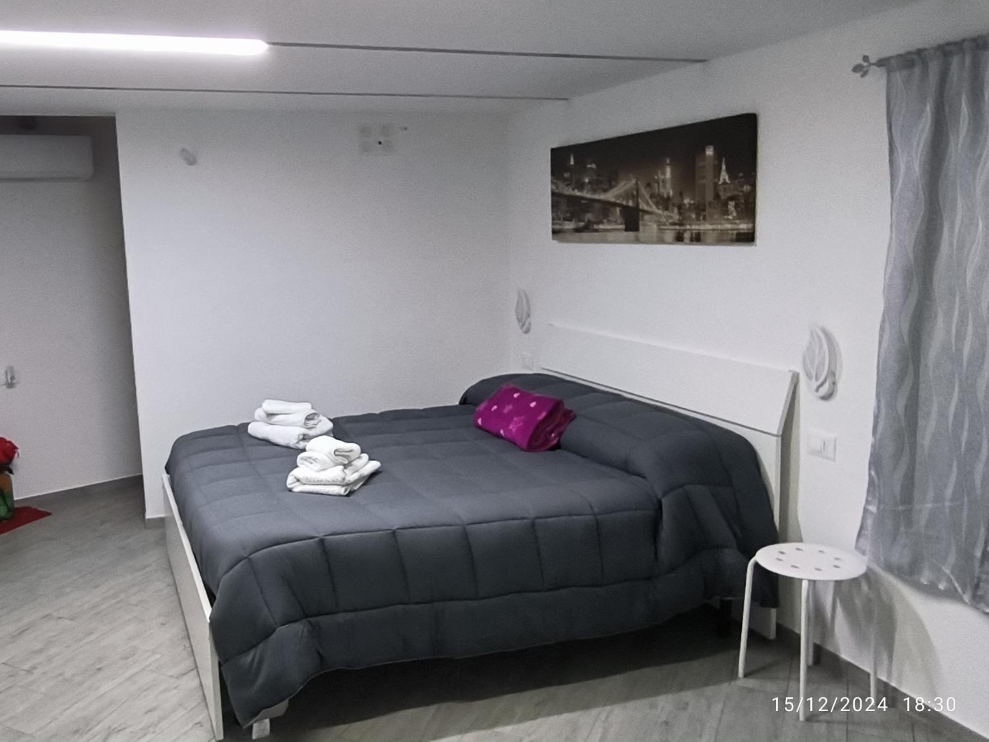 B&B Vicolo50 Salerno Luaran gambar