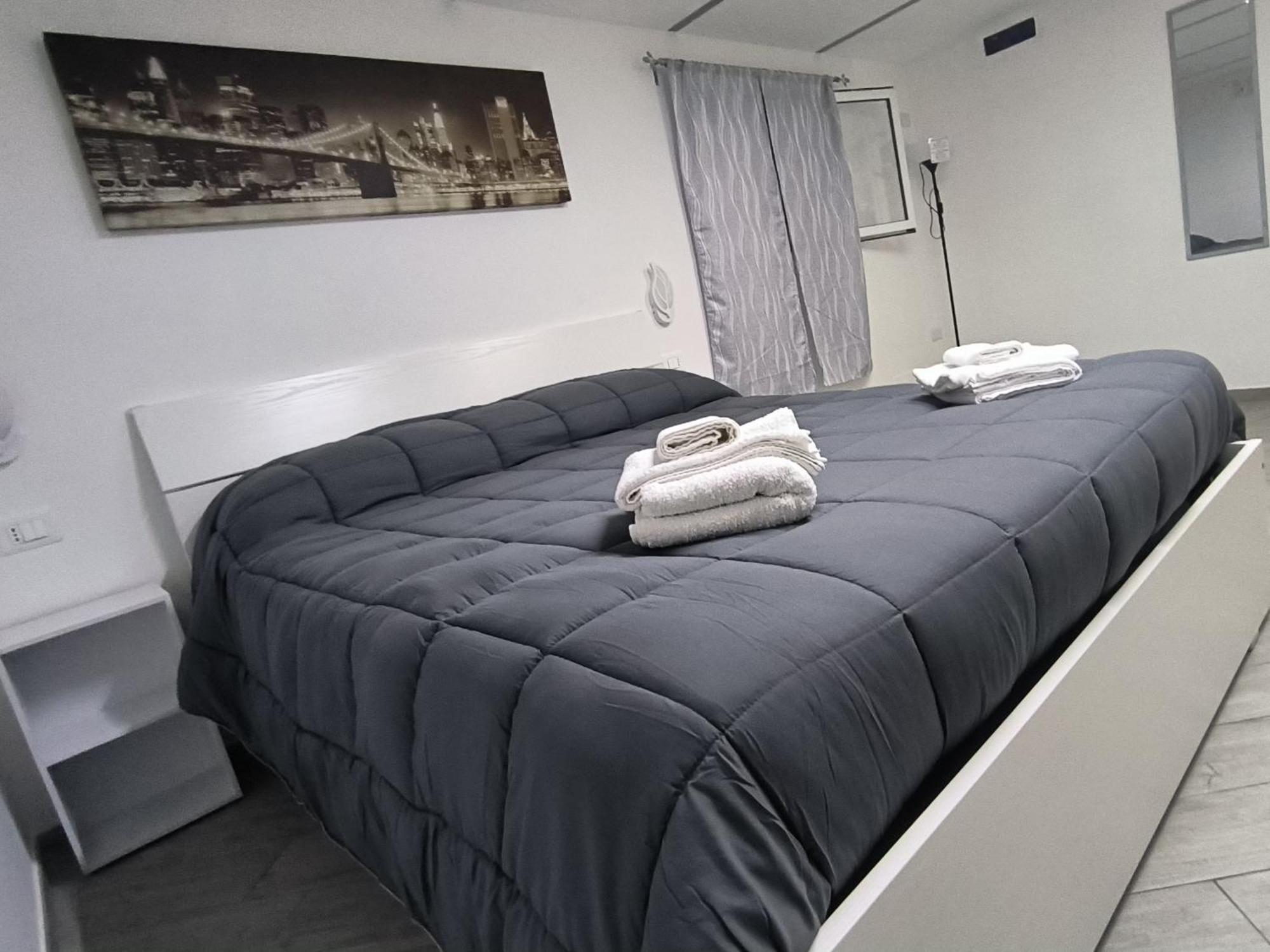 B&B Vicolo50 Salerno Luaran gambar